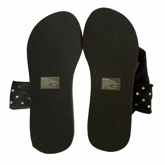 Rampage Black Studded Cushioned Sandals - Picture 4 of 5